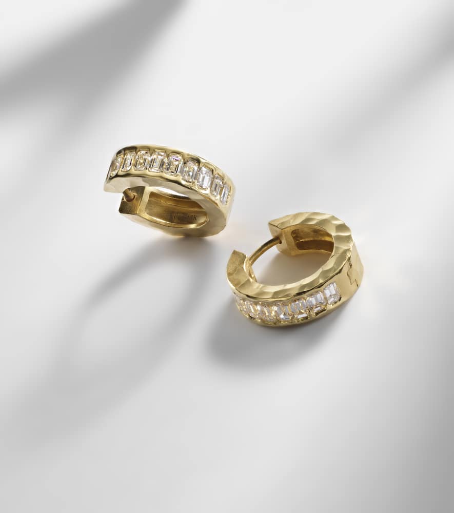 Octavia Elizabeth Ivy Eternity 18kt Gold Earrings With Diamonds In Blue