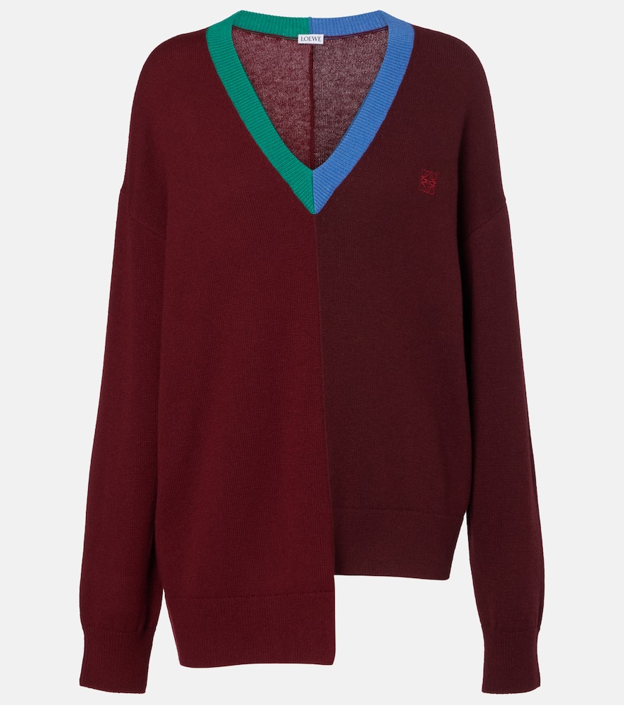 Loewe Anagram Asymmetric Wool-blend Sweater In Red