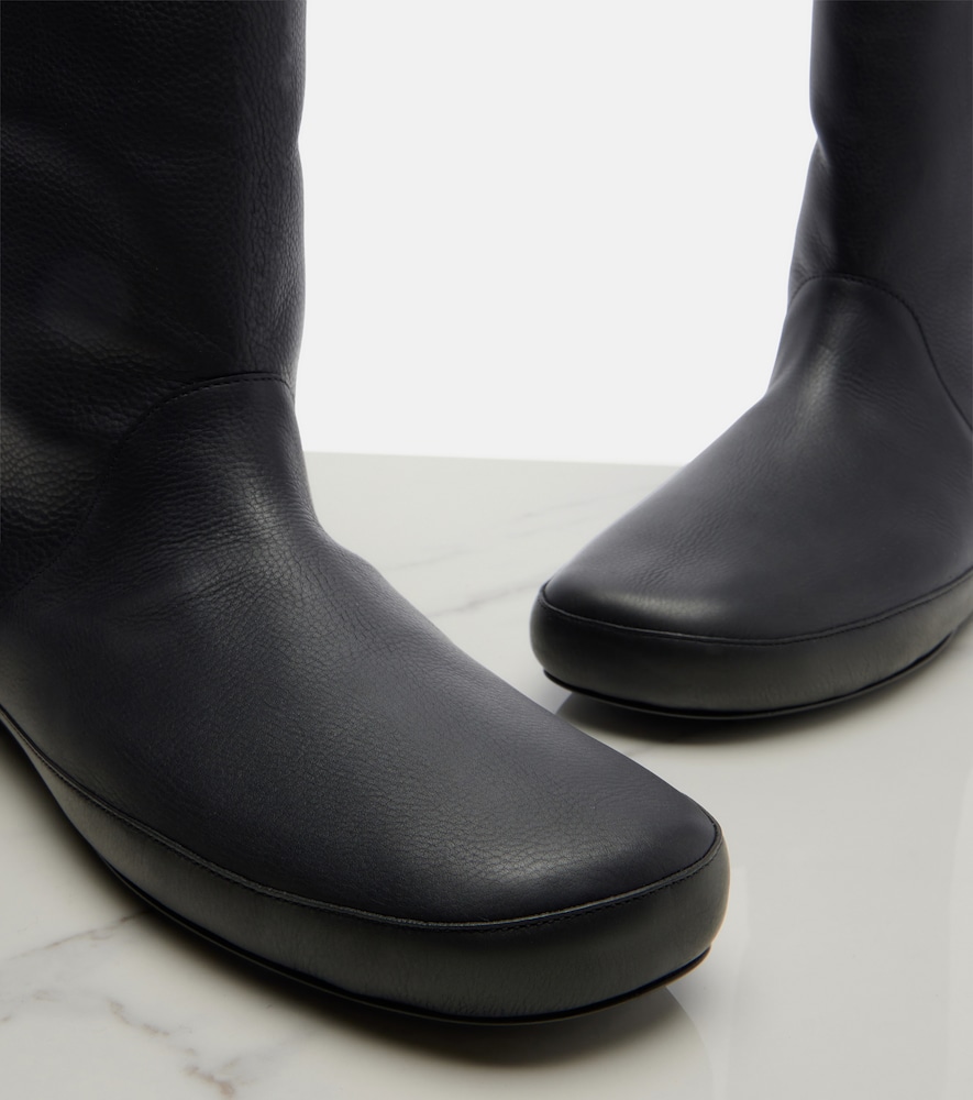  The Row The Row Toni Shearling-lined Leather Ankle Boots 