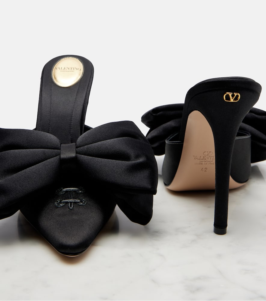 Valentino Yolande 105 Bow-detail Satin Mules In Multi