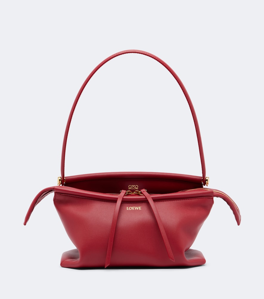 Schultertasche Whisker Small aus Leder
