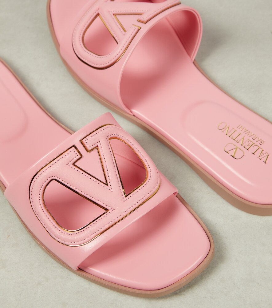 Valentino Rockstud Slider Dusty Pink Rubber EU 37 UK 4 | Luxe Collective