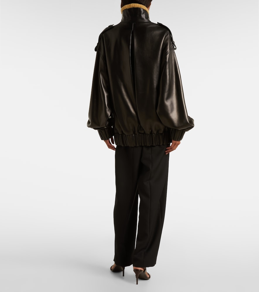  Khaite Khaite Sigi Shearling-trimmed Leather Jacket 