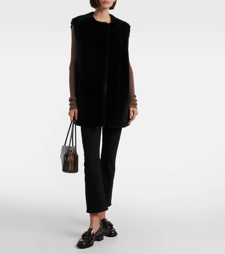 Citizen Of Humanity Isola Mid-rise Bootcut Jeans In Black