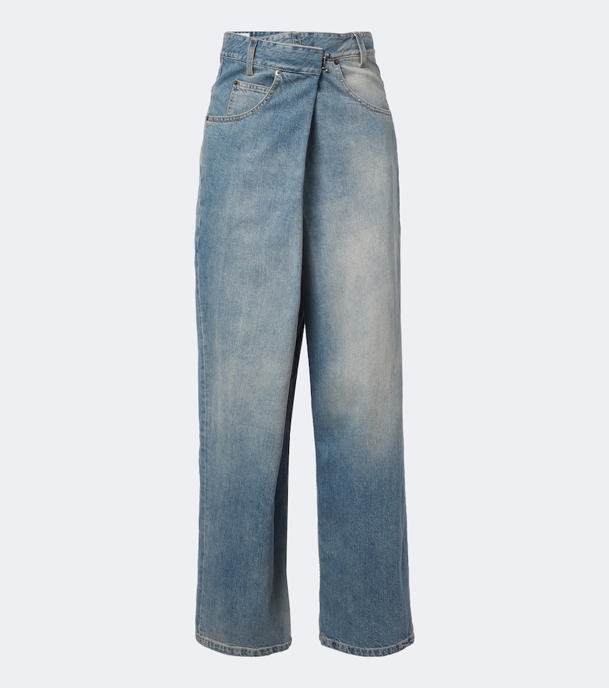 Wide-Leg Jeans