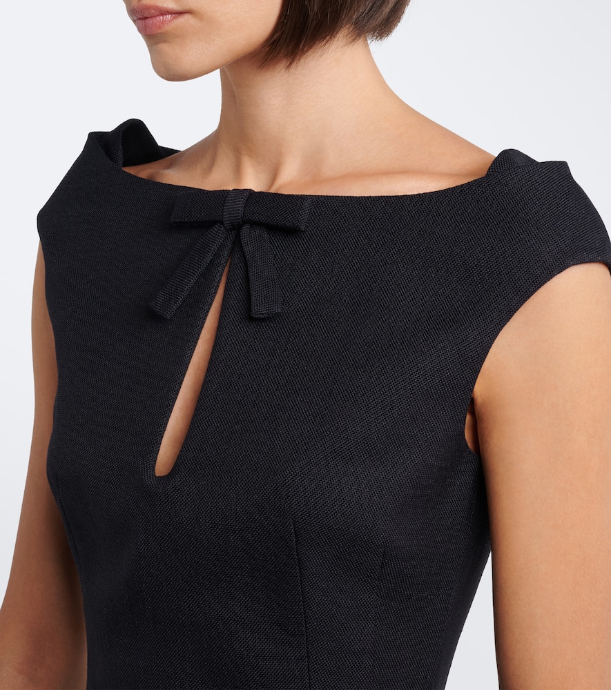 Shushu/Tong Bow-Detail Off-Shoulder Top