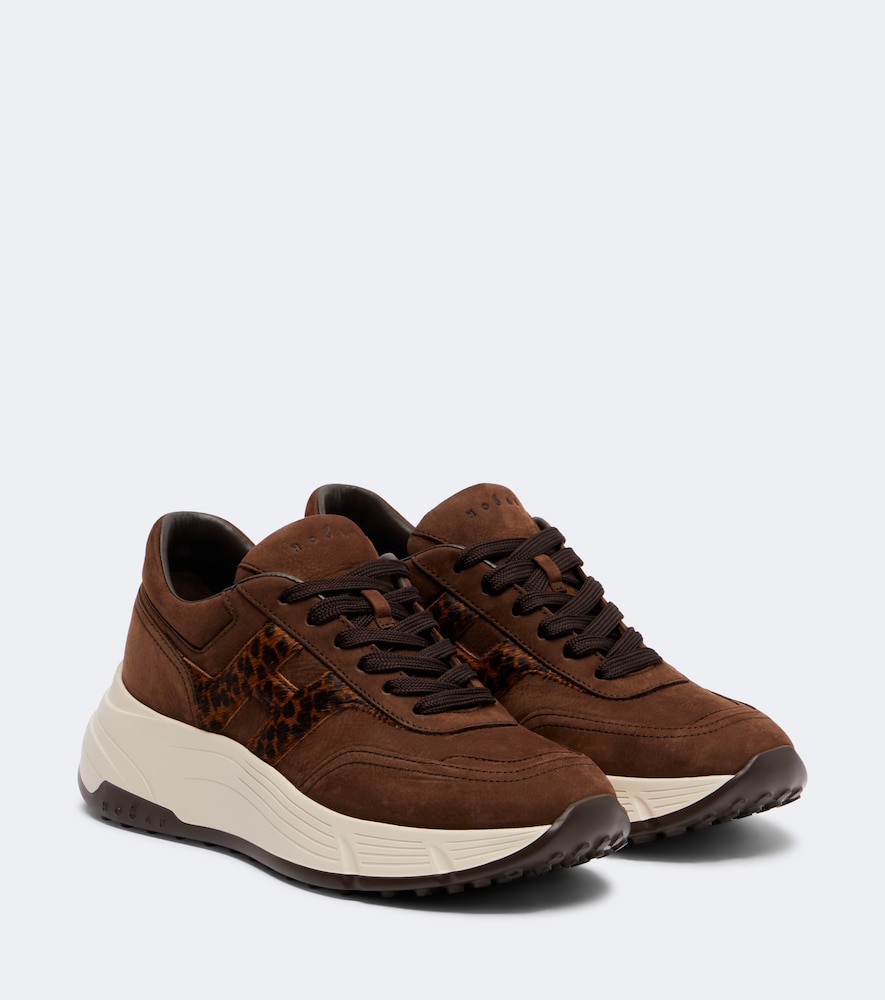 Sneakers H669 in suede