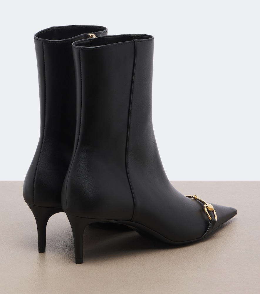 Donna Horsebit Ankle Boots