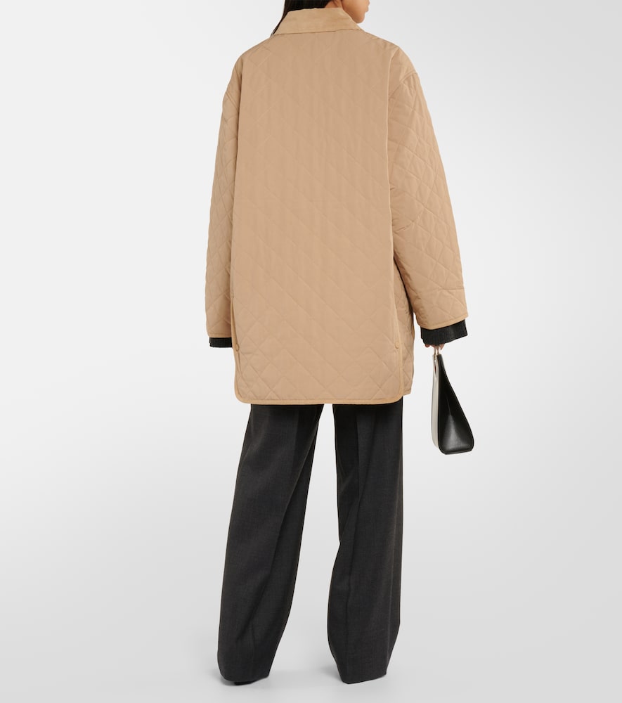  Toteme Toteme Oversized Quilted Jacket 