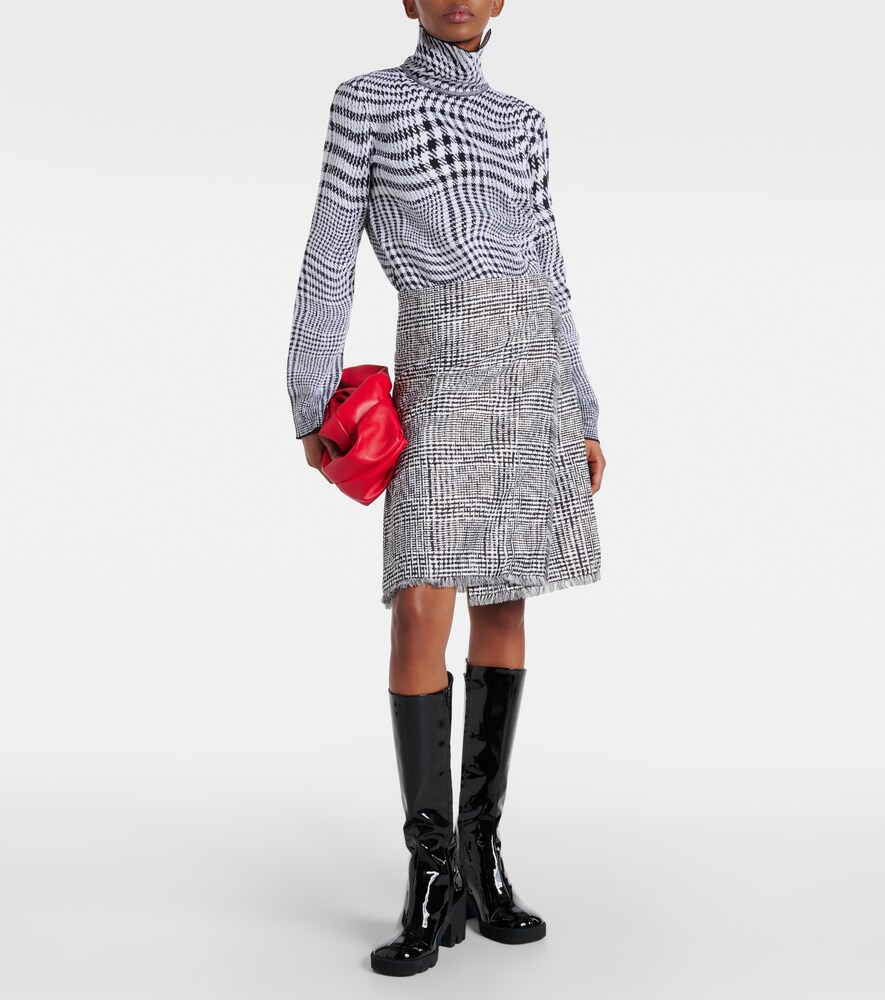 Burberry Houndstooth wool-blend turtleneck sweater