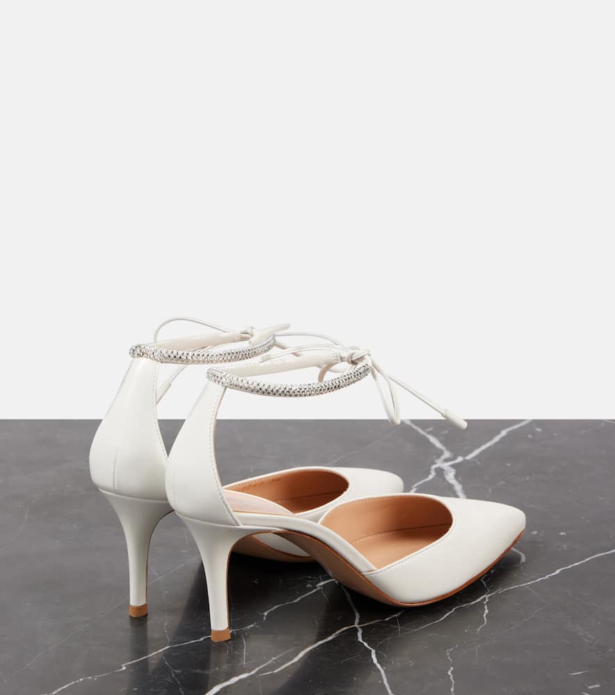 Gianvito Rossi 70 Leather Slingback Pumps In Weiss