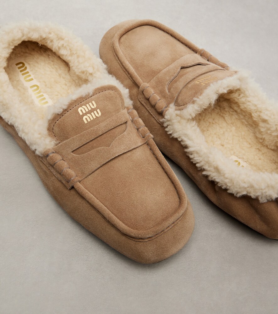  Miu Miu Miu Miu Shearling-lined Suede Penny Loafers 