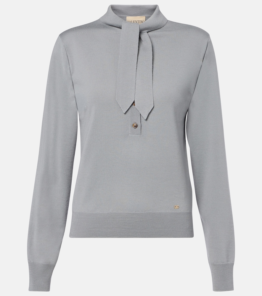 Pullover in lana vergine con fiocco