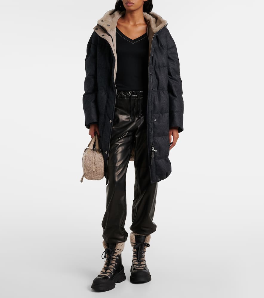 Brunello Cucinelli Black V-neck Pullover With Beads Detailing In Nero