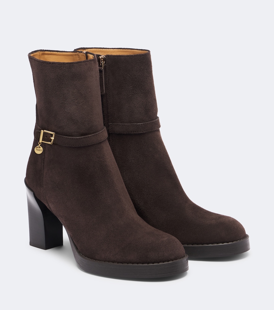 Stivaletti in suede