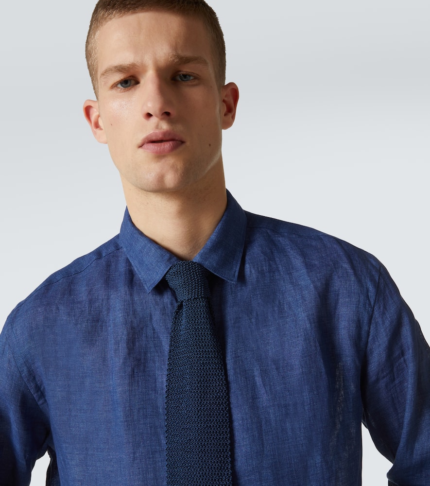 Knitted silk tie