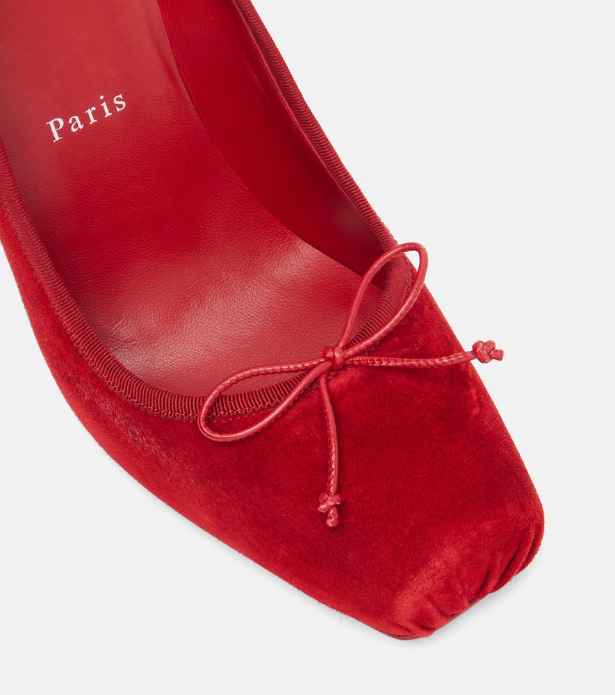  Christian Louboutin Christian Louboutin Cassia Nodo 100 Suede Pumps 