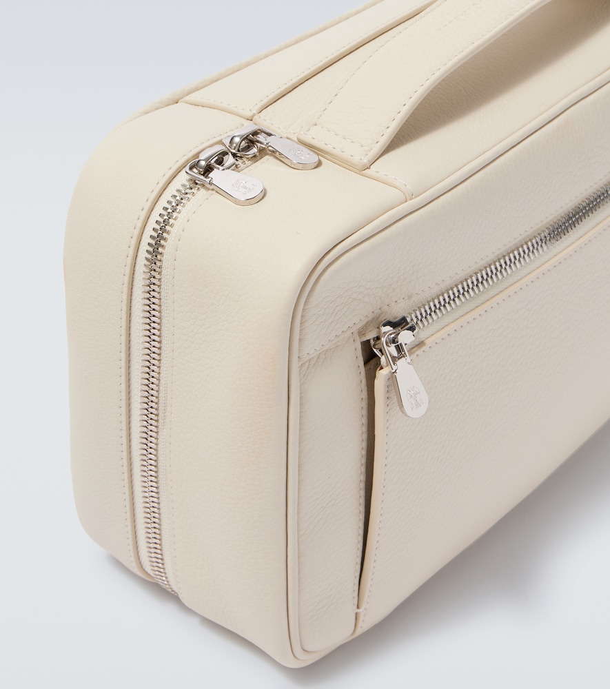 Brunello Cucinelli Leather toiletry bag | Thumbnail 2