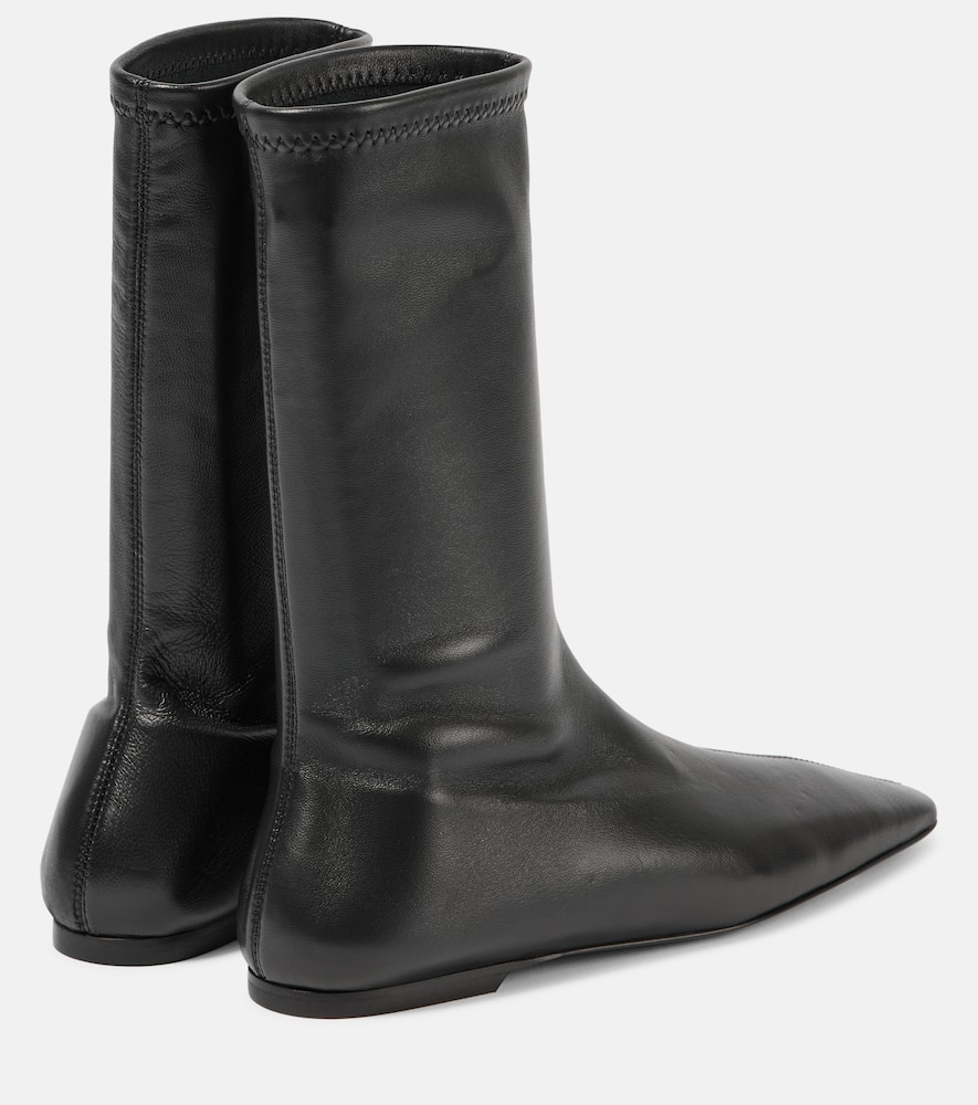 Totême The Sock Boot Black In Black 001
