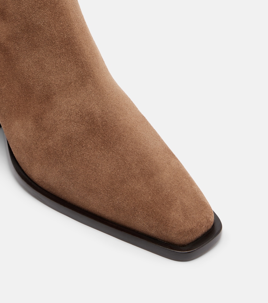  Brunello Cucinelli Brunello Cucinelli Monili Suede Chelsea Boots 