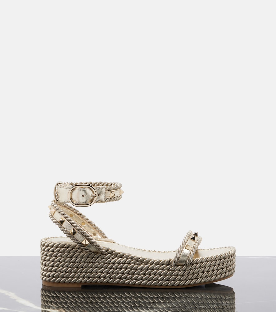  Valentino Garavani Valentino Garavani Espadrille-sandalen Rockstud Torchon Aus Leder 