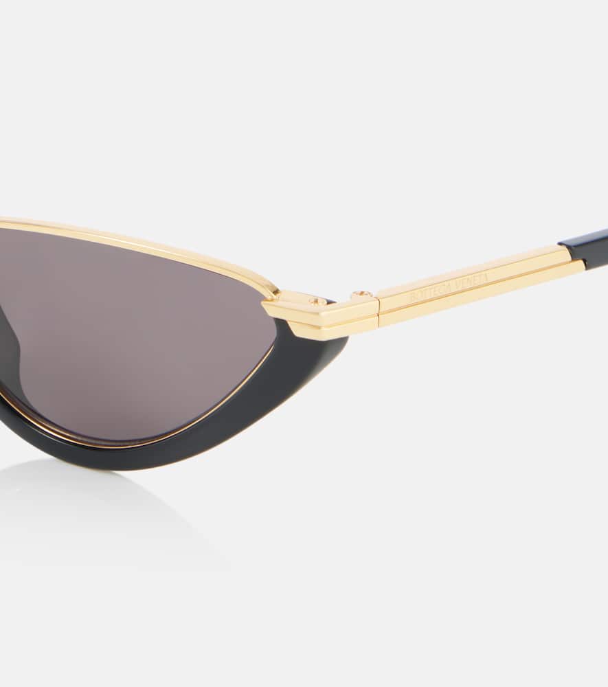 Bottega Veneta Cat-eye Acetate And Gold-tone Sunglasses In Black