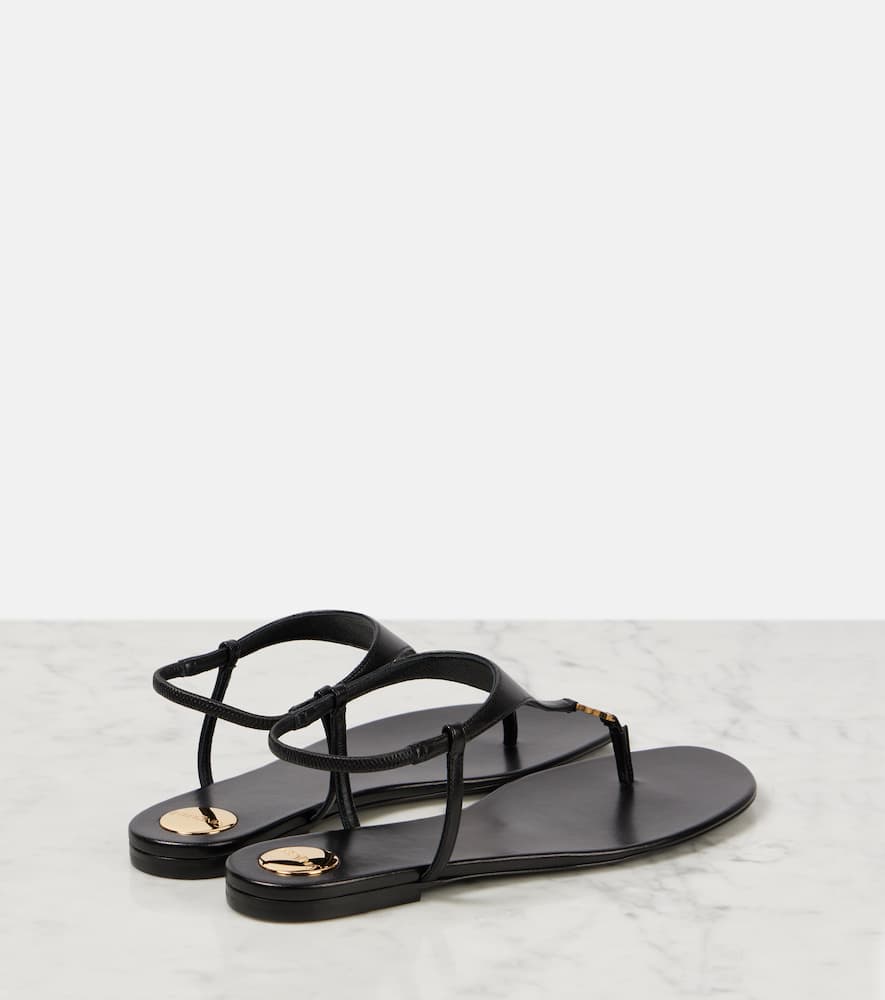Saint Laurent Sandalen Cassandra Aus Leder In Schwarz