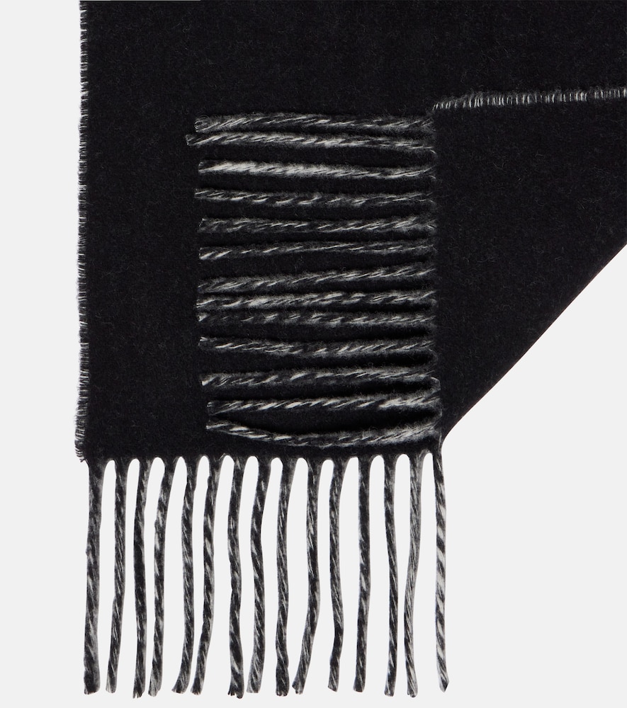 Jacquard Logo Virgin Wool Scarf