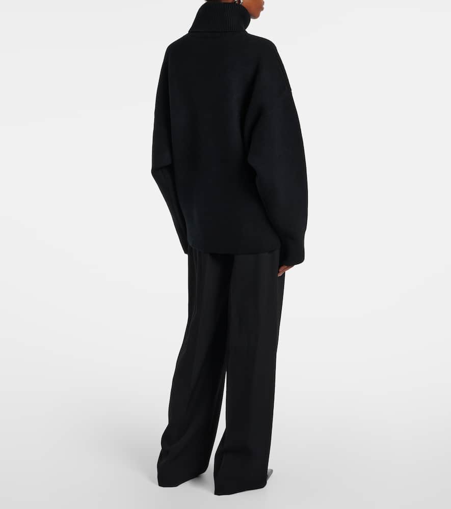Totême Toteme Cashmere Turtle-neck Jumper In Black