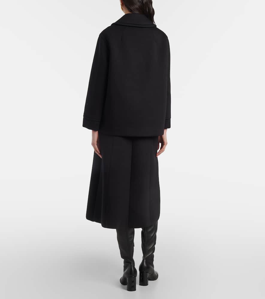 S Max Mara Coat Classic Front Pockets In Black