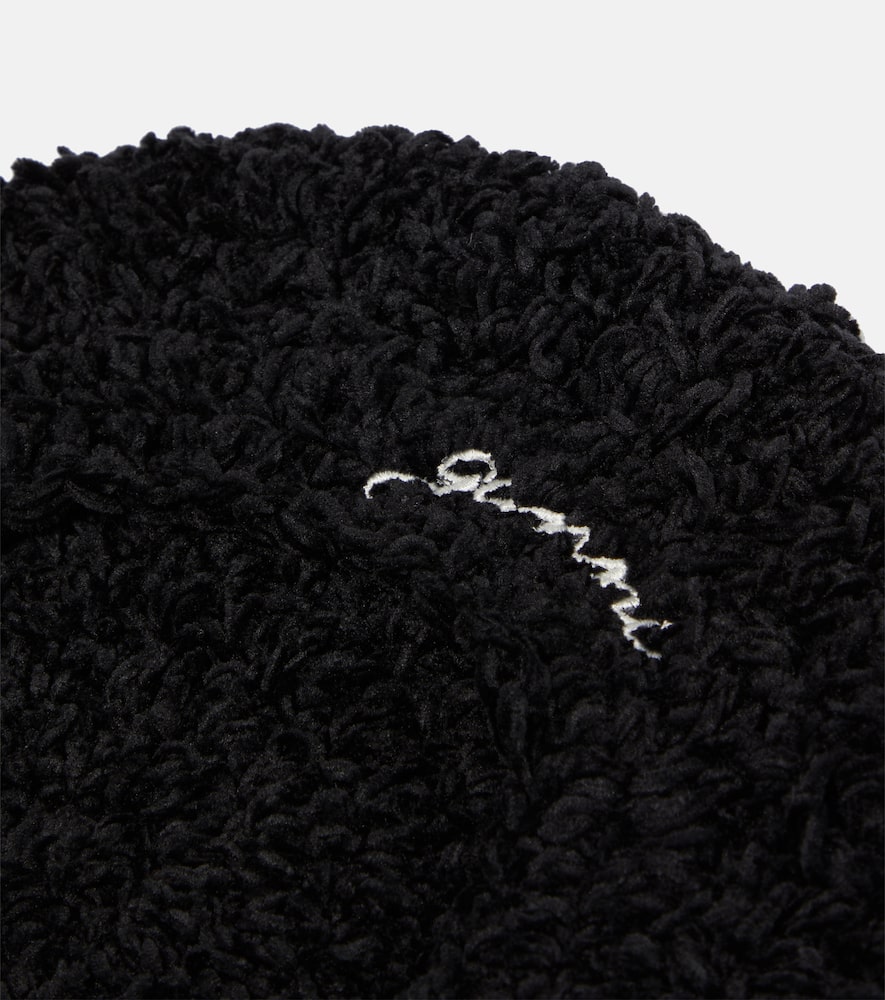 刺绣钩编天鹅绒贝雷帽