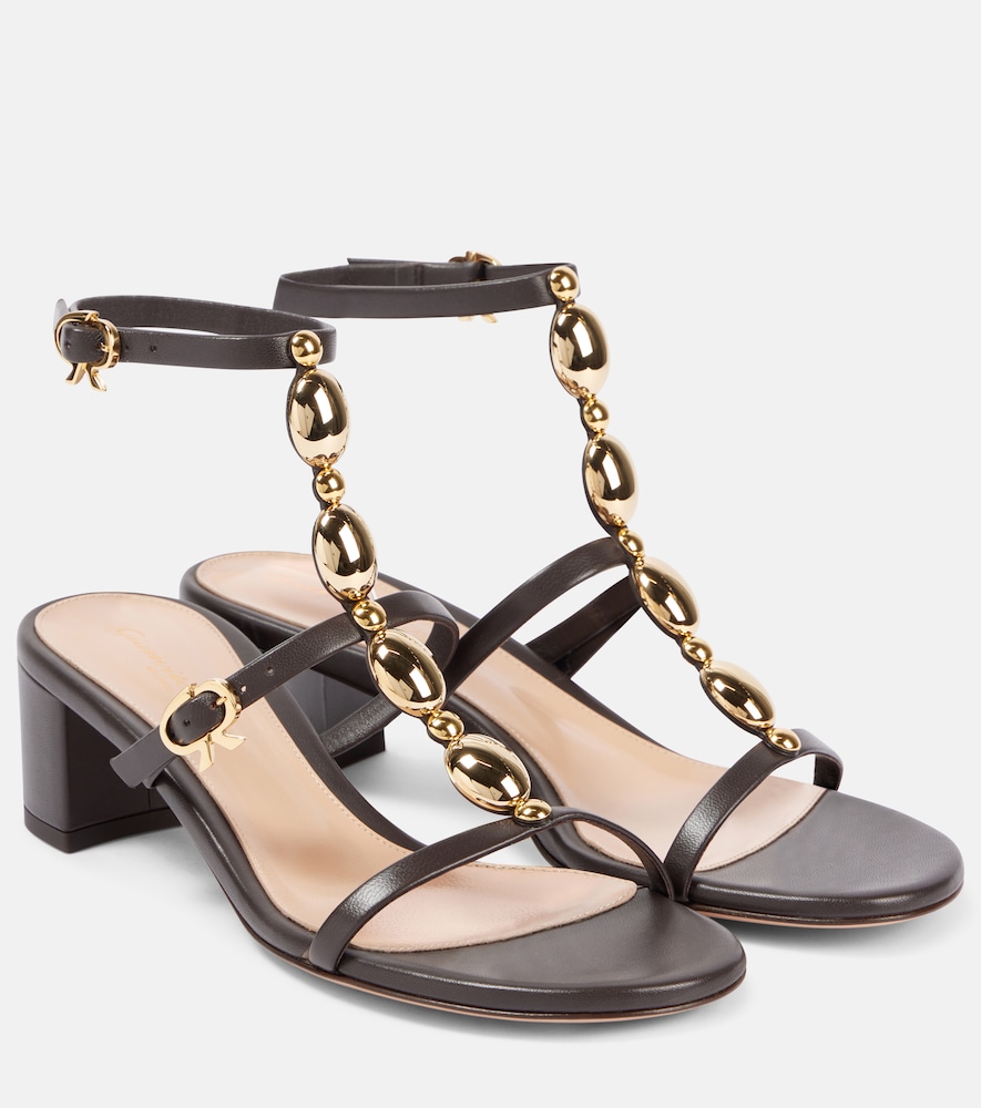Gianvito Rossi Sandales 45 en cuir 693 €