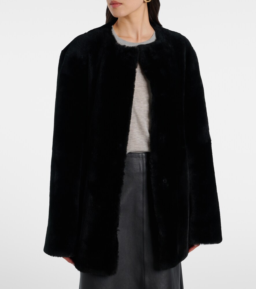  Toteme Toteme Shearling Jacket 