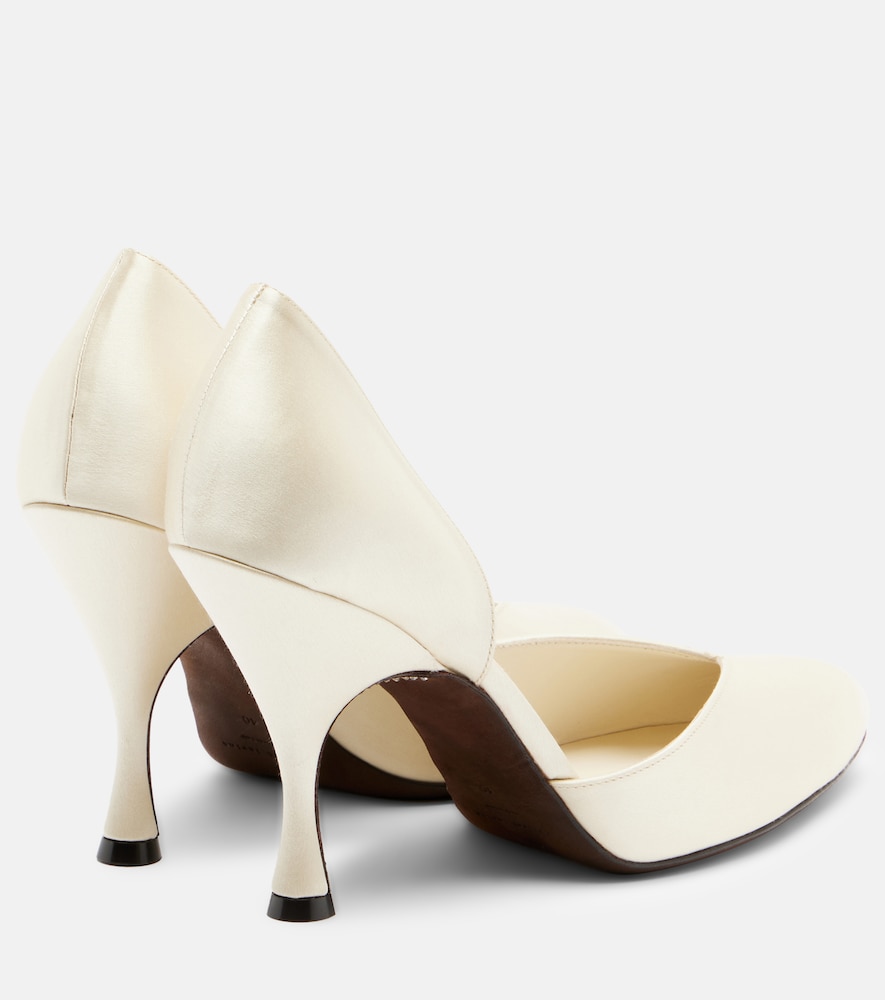  Herbert Levine Herbert Levine Pumps Not Half Bad Aus Satin Mit Kristallen 