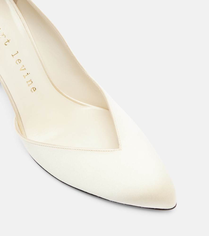  Herbert Levine Herbert Levine Pumps Not Half Bad Aus Satin Mit Kristallen 