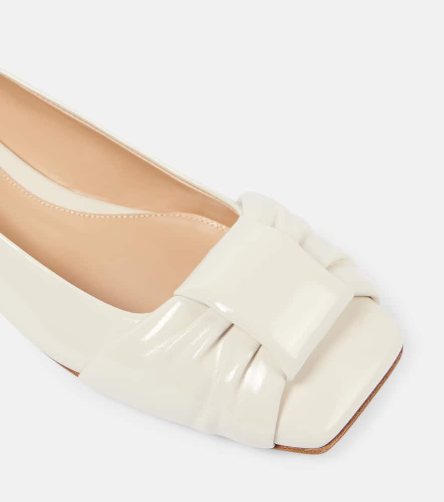 GIANVITO ROSSI PATENT LEATHER BALLET FLATS