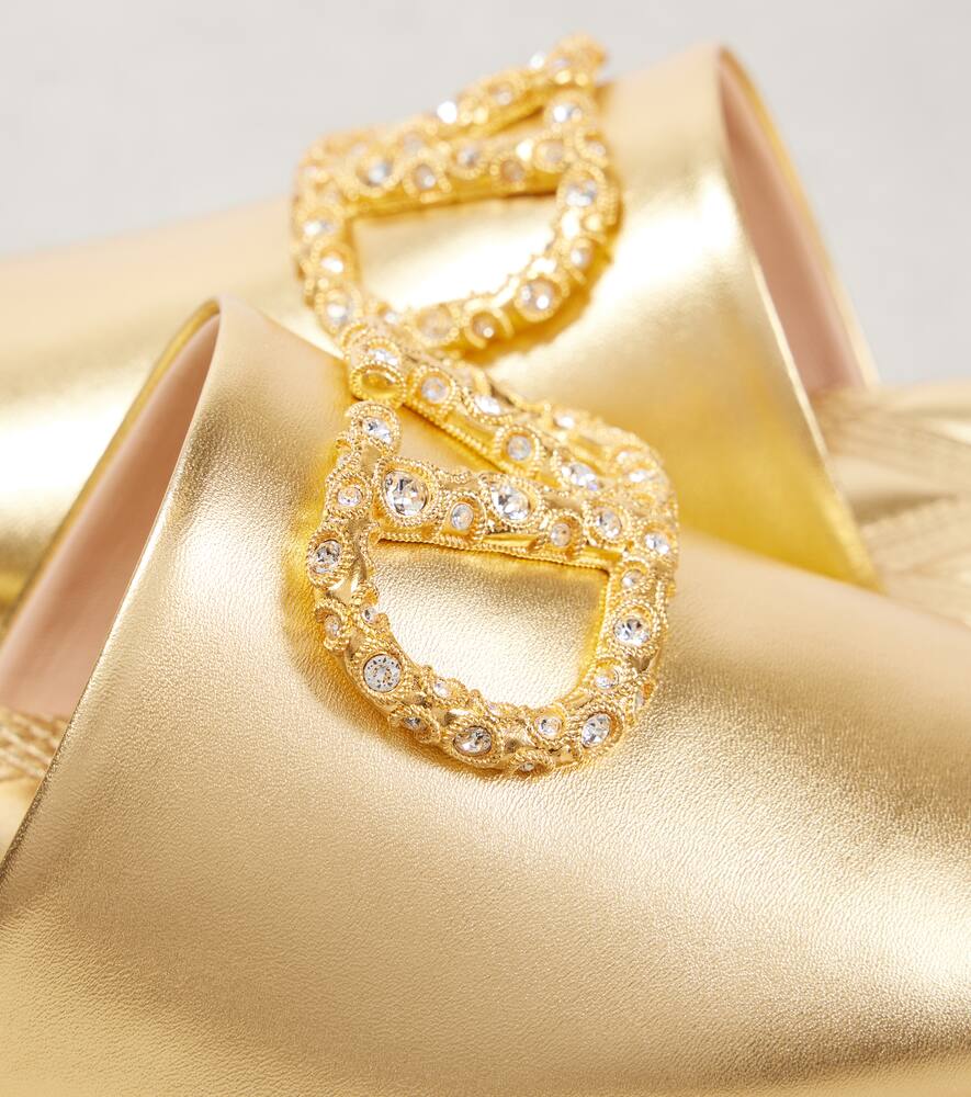 VALENTINO GARAVANI VLOGO SIGNATURE METALLIC LEATHER SLIDES