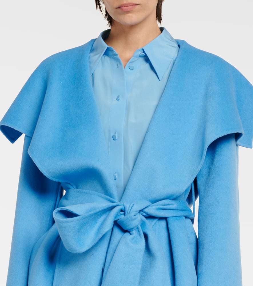 Joseph Adrienne Wool And Cashmere Jacket In Blue
