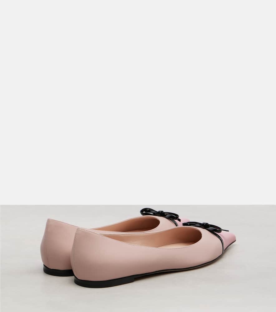 Valentino Leather Benpointy Ballet Flats In Pink