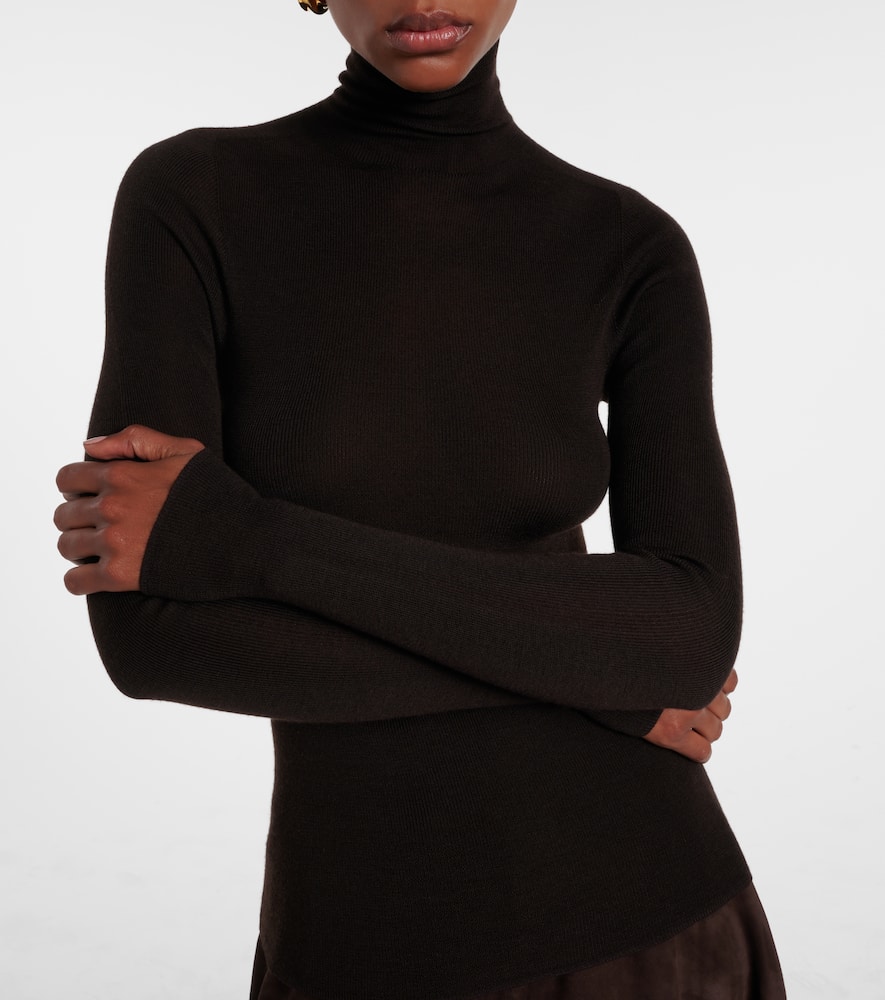 Dorothee Schumacher Urban Virgin Wool Turtleneck Sweater In Black