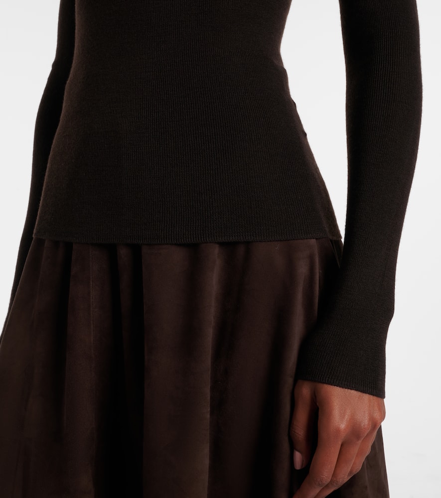 Dorothee Schumacher Urban Virgin Wool Turtleneck Sweater In Black