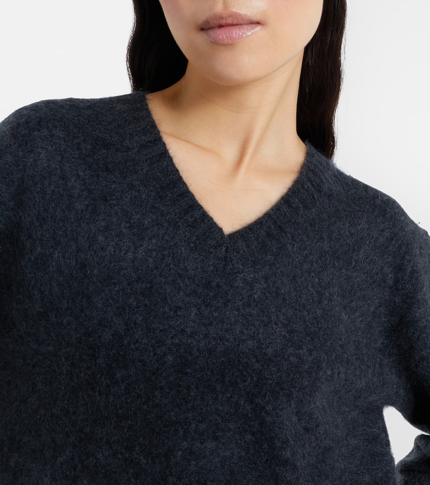 Dorothee Schumacher Fluffy Statements Wool And Cashmere Sweater In Gray