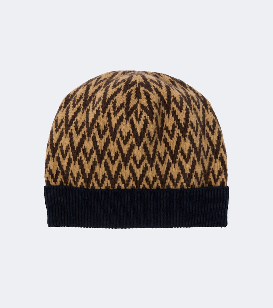 Valentino Garavani Bonnet Toute La V en laine vierge 350 €