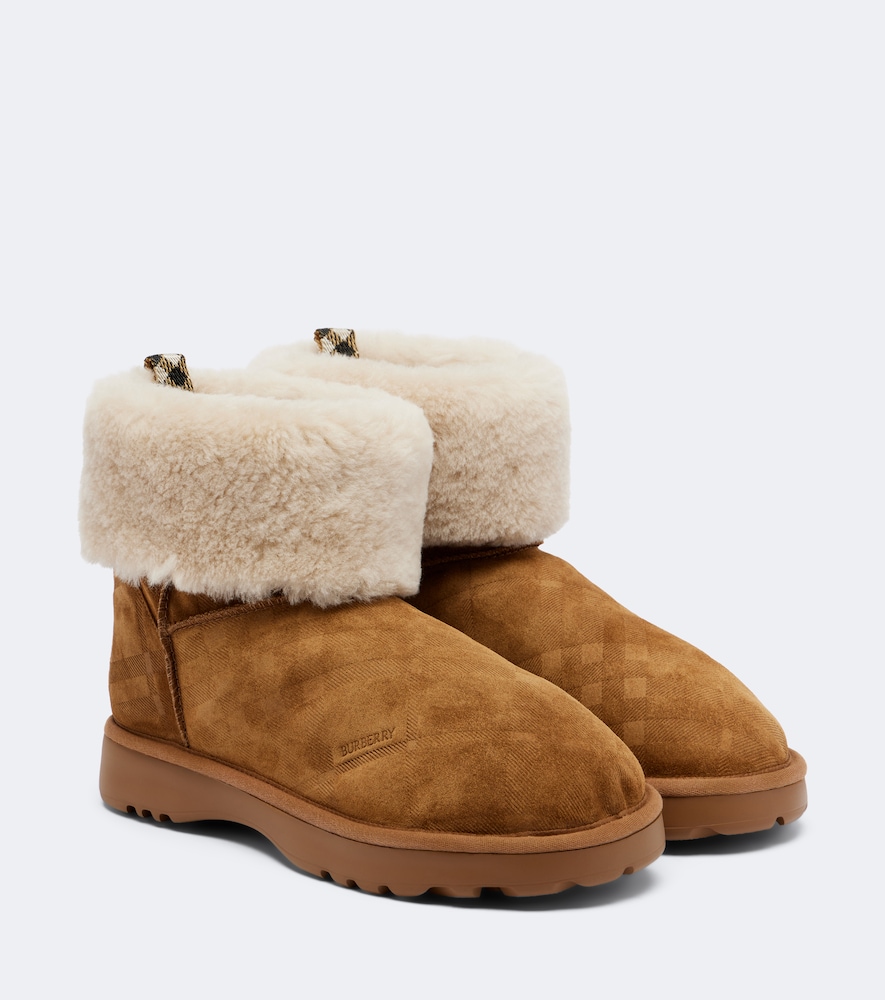 Stivaletti in suede con shearling