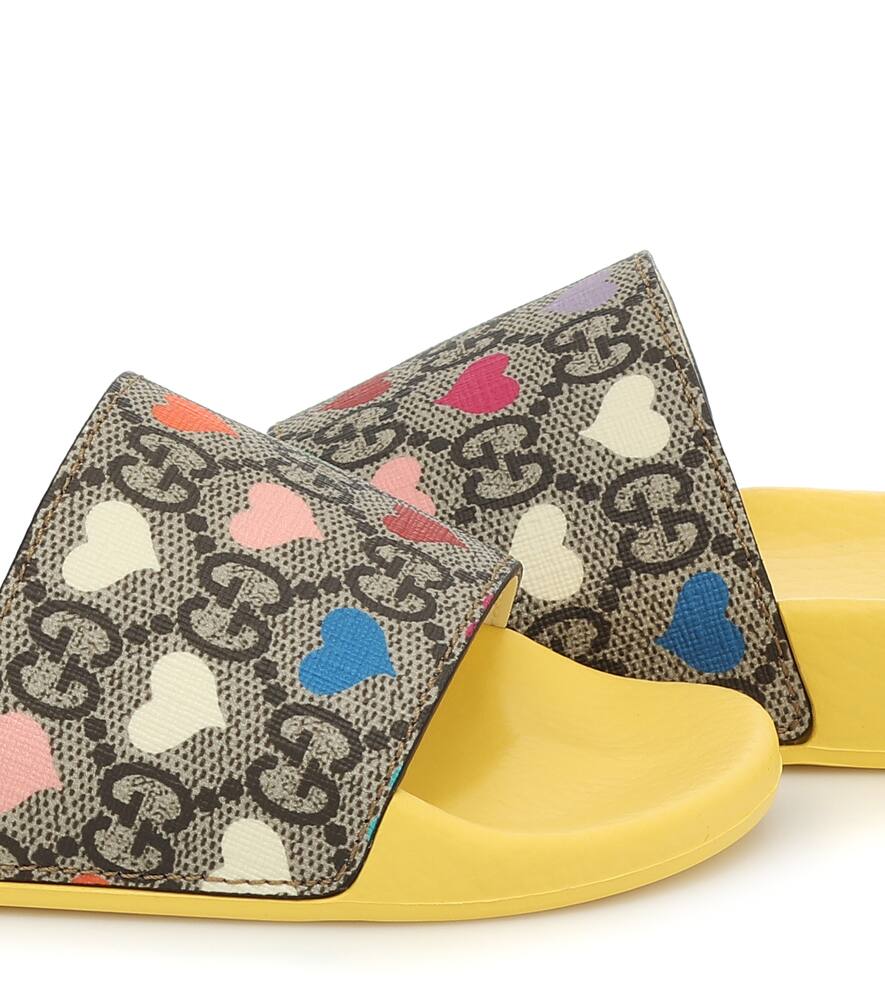 GUCCI GG Heart rubber slides,P00441448