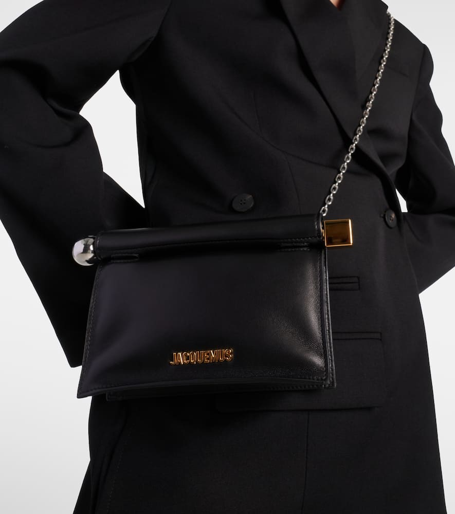 Jacquemus La Petite Pochette Rond Carré Leather Clutch In Black