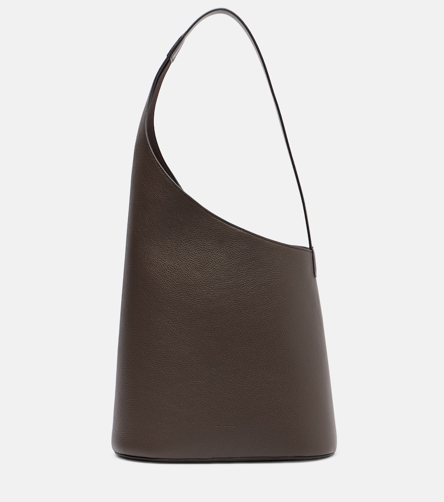 Aesther Ekme Cabas Demi Lune en cuir 395 €