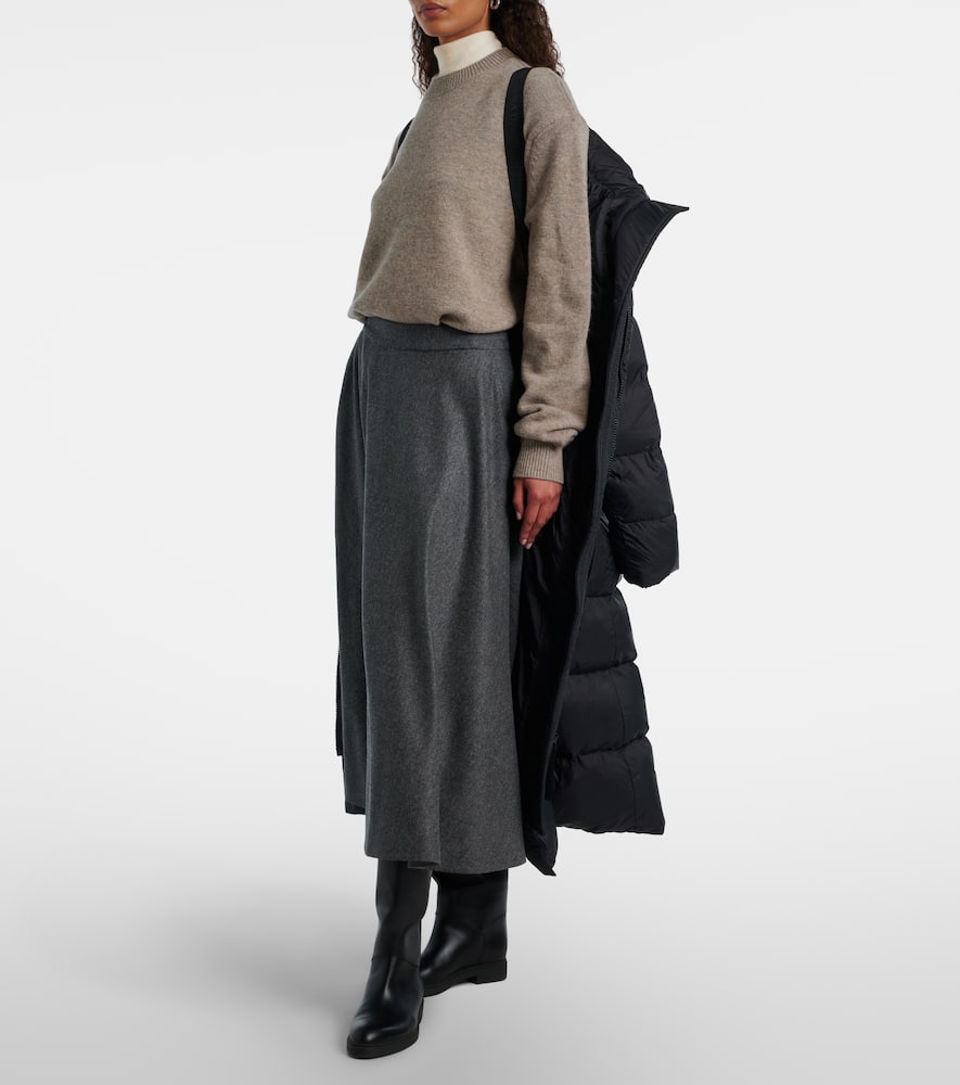 Canada Goose Mystique Hooded Down Coat In Black