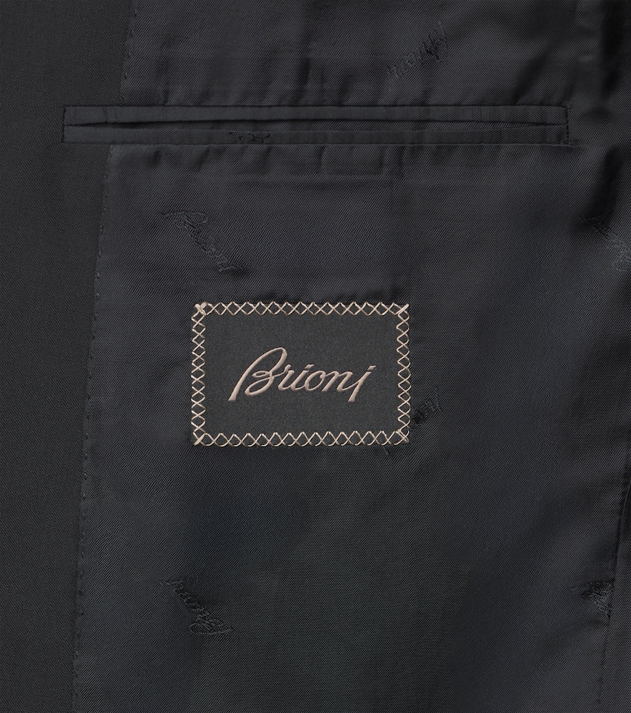  Brioni Brioni Wool And Mohair Suit 