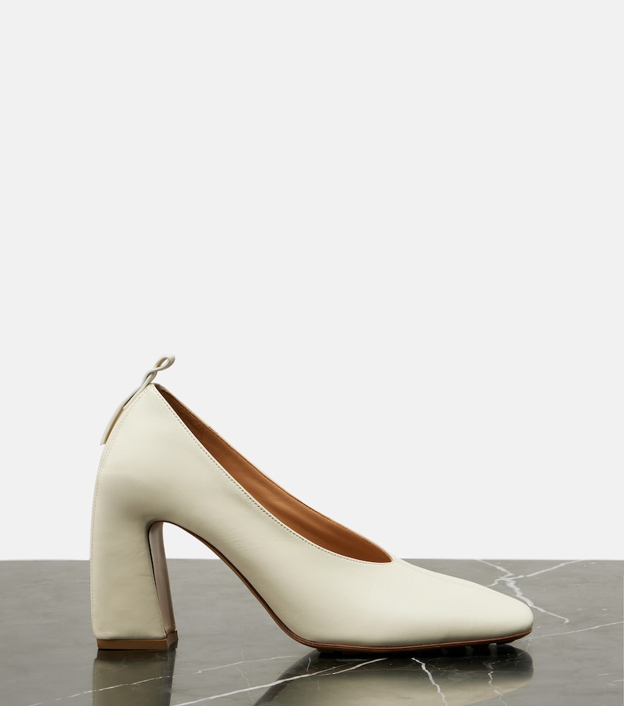 Allegra Pumps